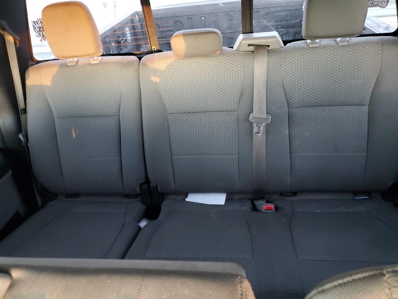 2016 Ford F-150 - Image 10
