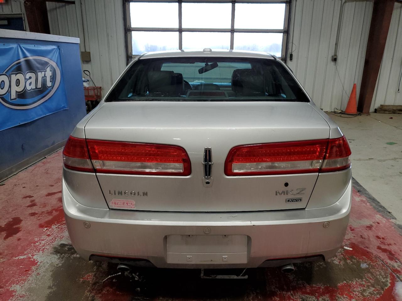 2012 Lincoln MKZ - Image 6