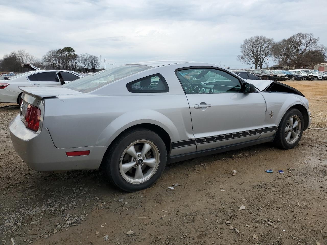 2007 Ford Mustang - Image 3