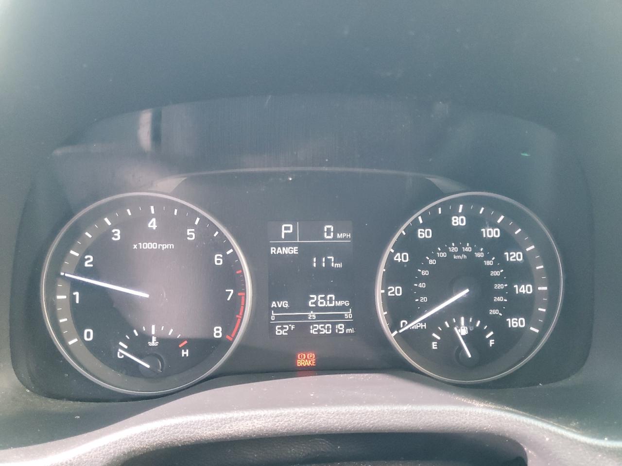 2017 Hyundai Elantra - Image 9