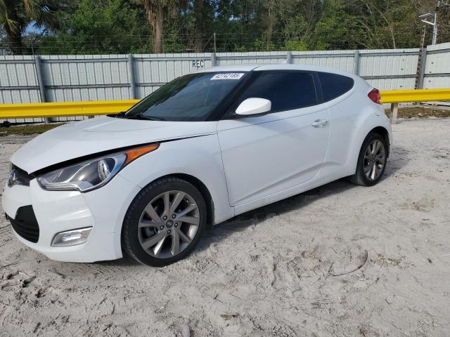 2017 Hyundai Veloster 