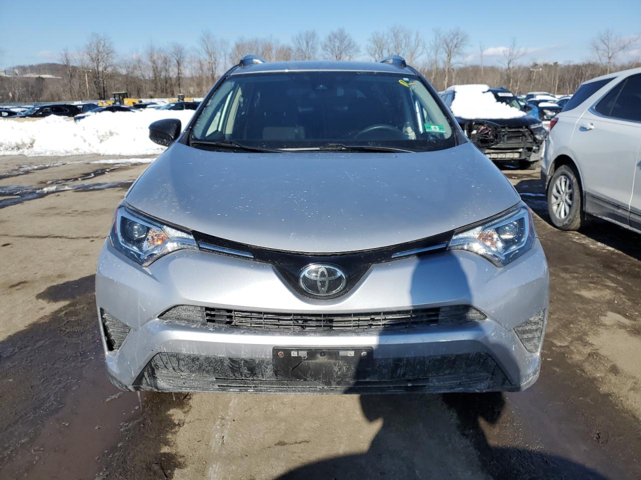 2018 Toyota RAV 4 - Image 5