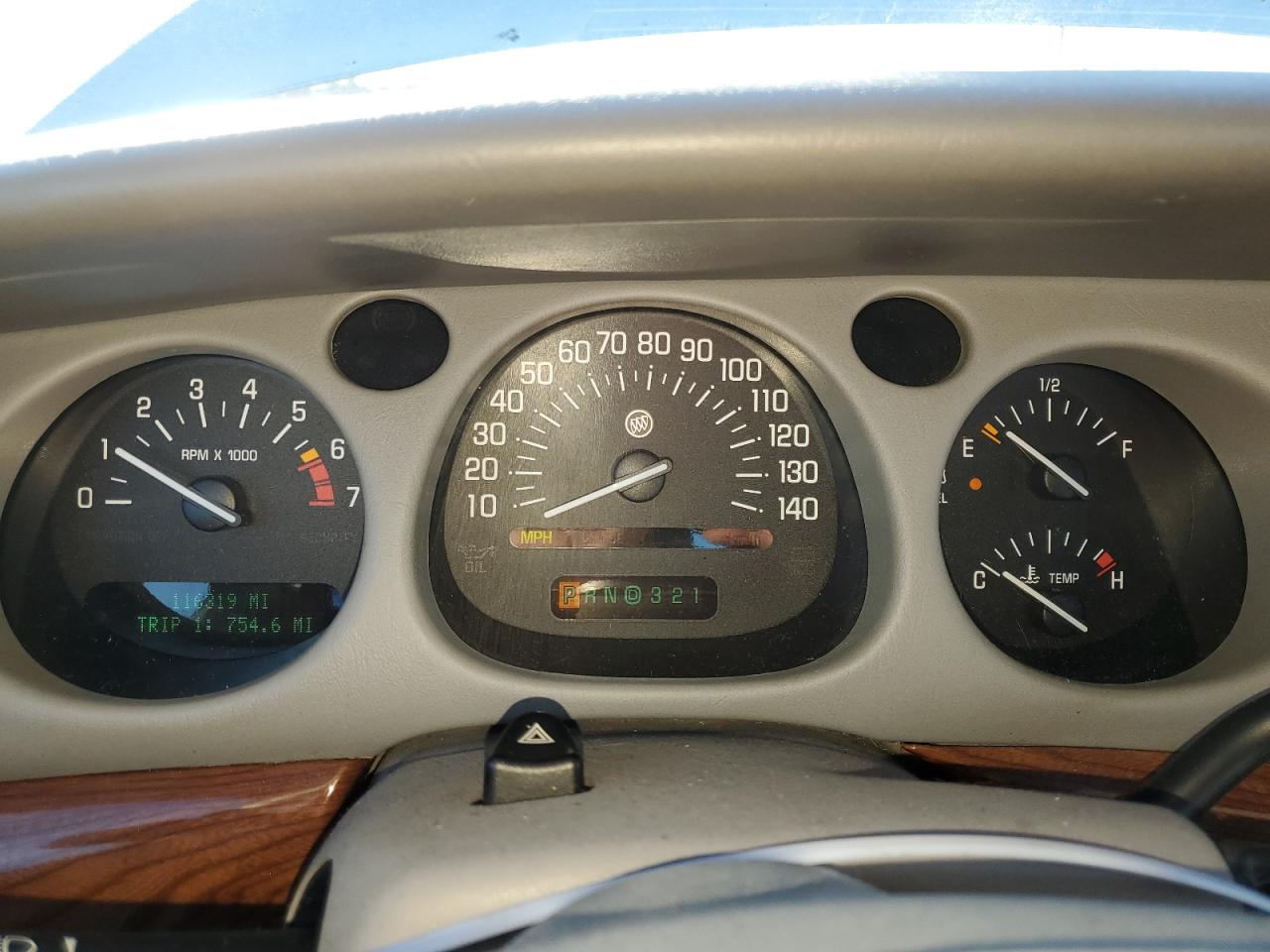 2003 Buick LeSabre - Image 9