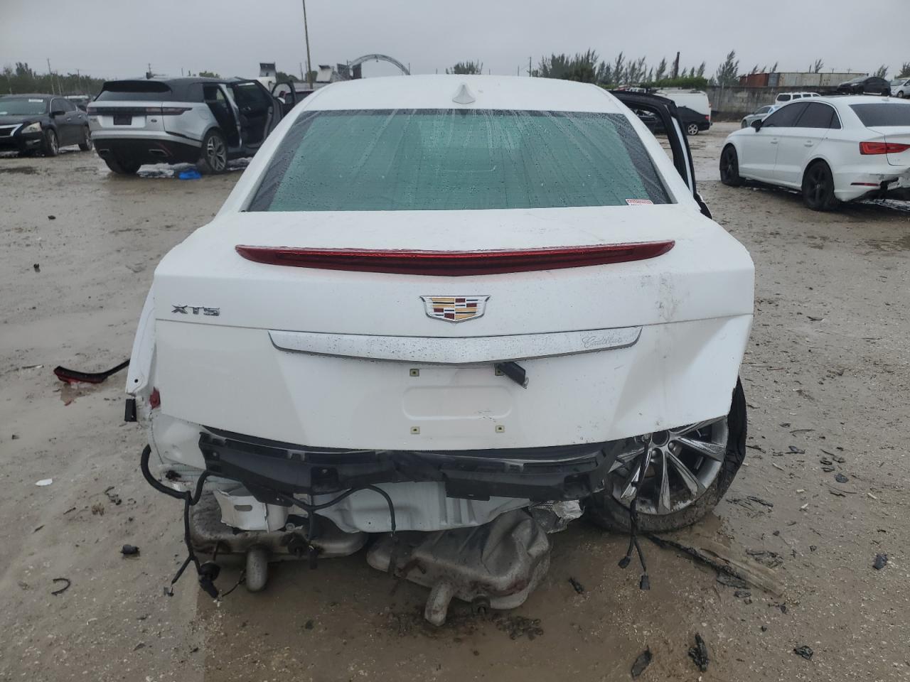 2016 Cadillac XTS - Image 6