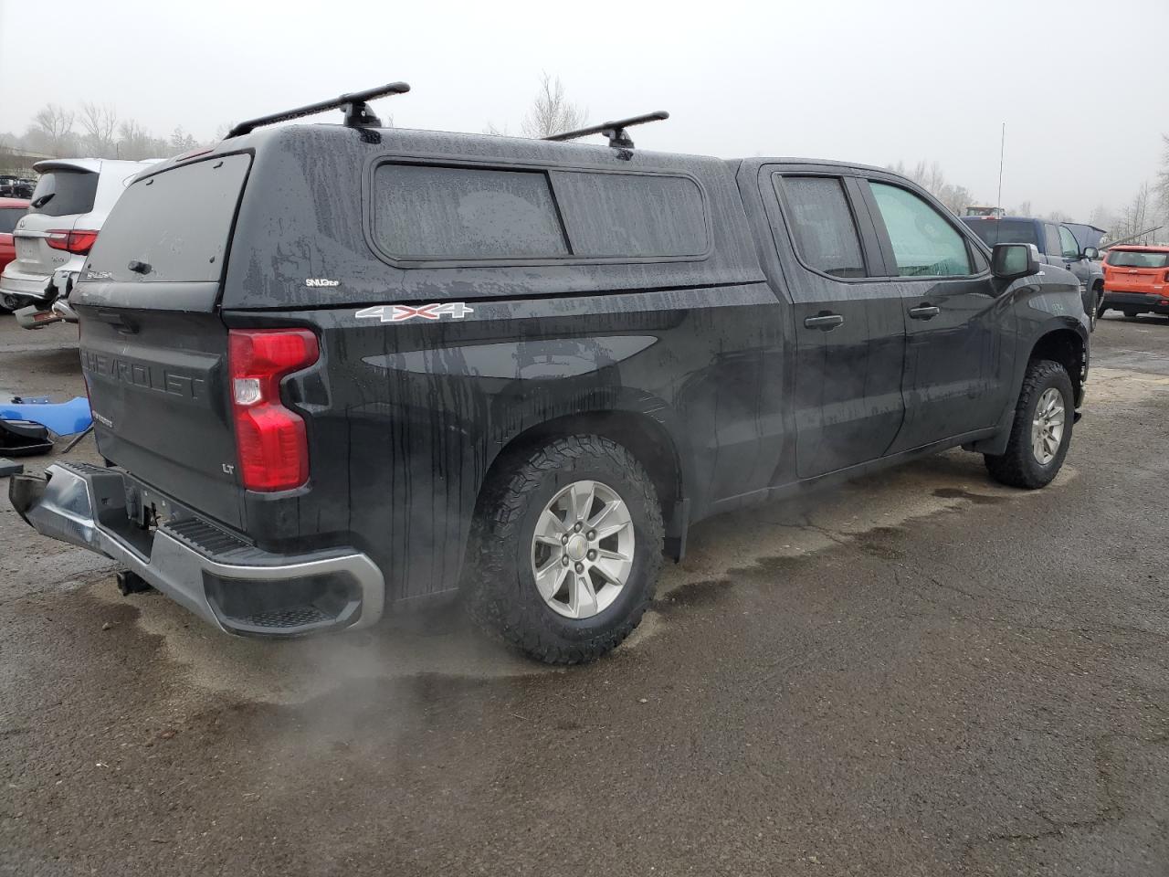 2020 Chevrolet Silverado - Image 3