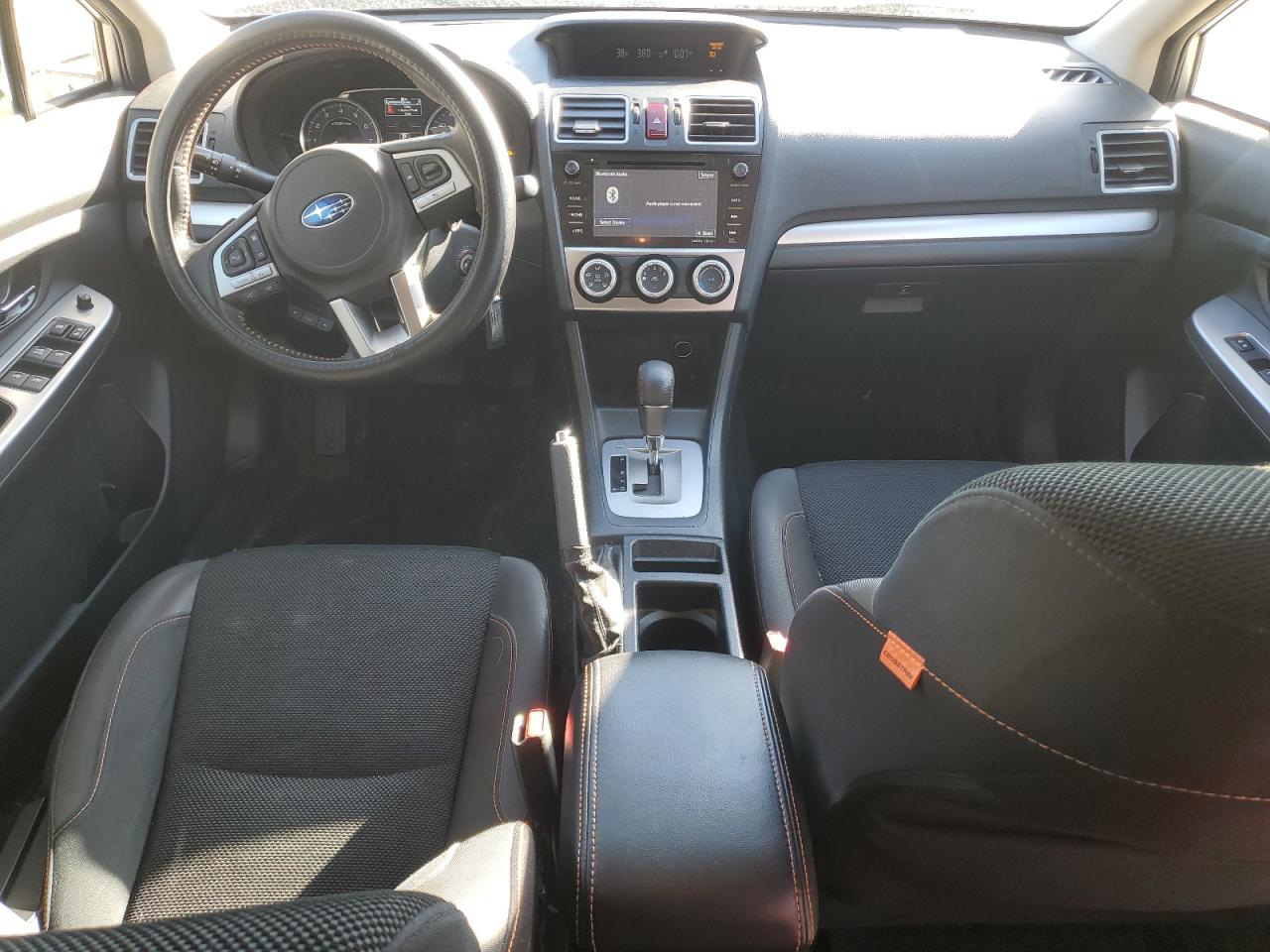 2016 Subaru XV - Image 8