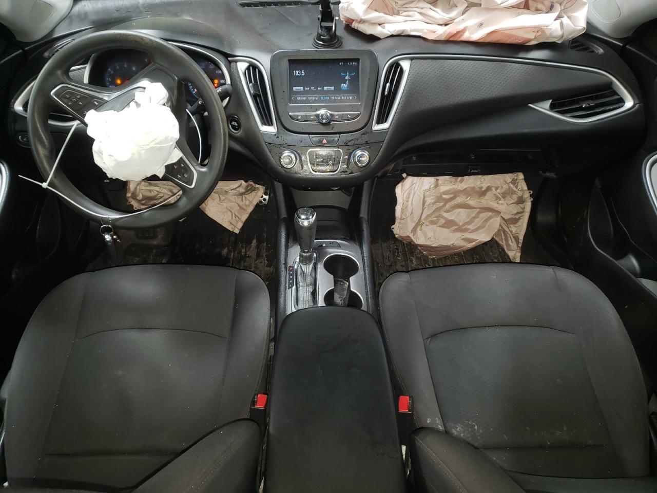 2017 Chevrolet Malibu - Image 8