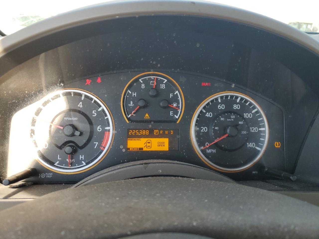 2008 Nissan Titan - Image 9