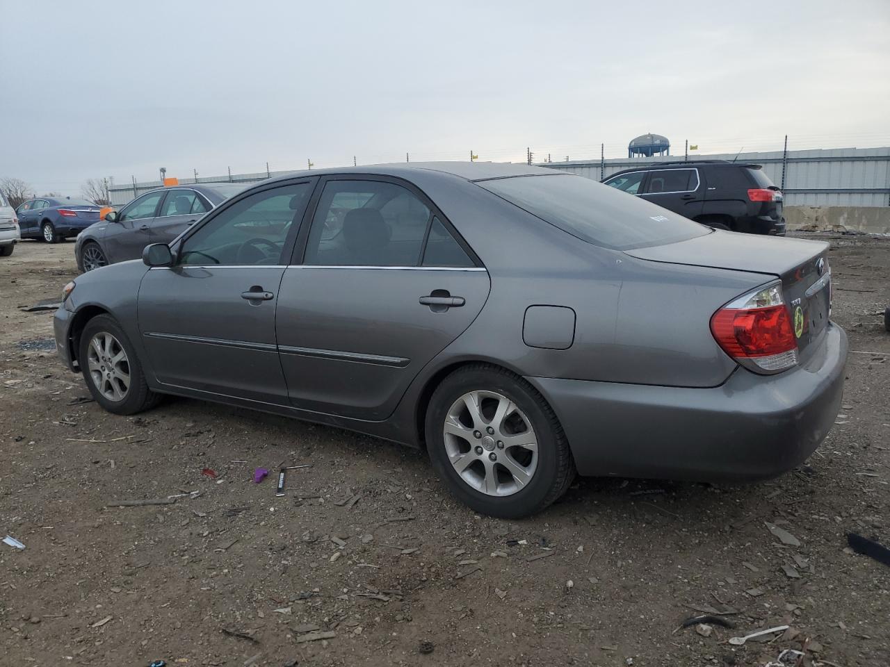 2005 Toyota Camry - Image 2