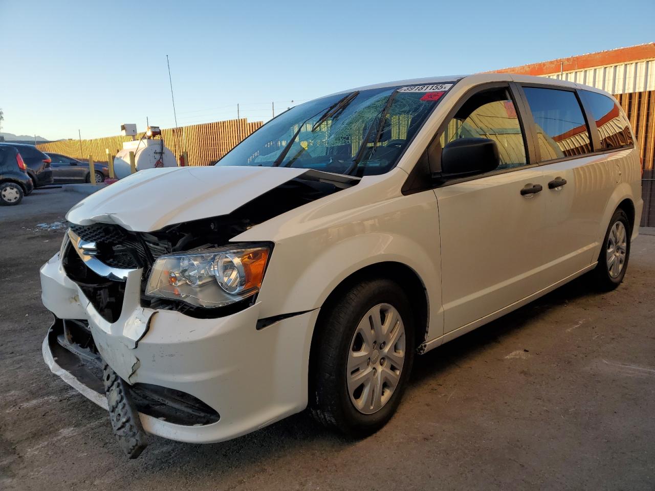 2019 Dodge Caravan - Image 1