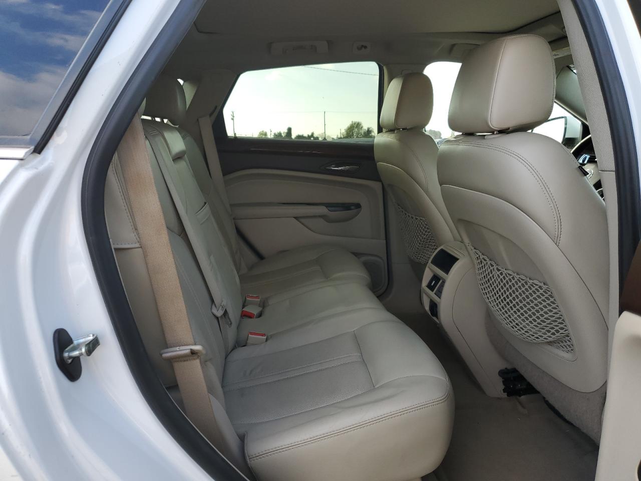 2014 Cadillac SRX - Image 11