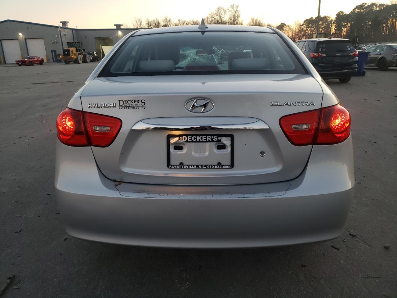 2010 Hyundai Elantra - Image 6