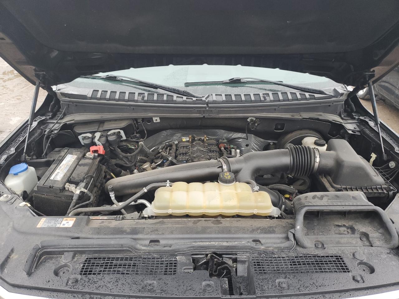 2021 Ford Expedition - Image 12