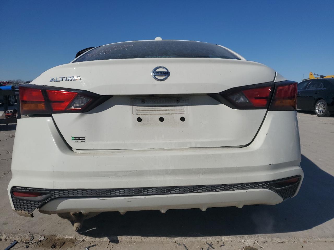 2020 Nissan Altima - Image 6