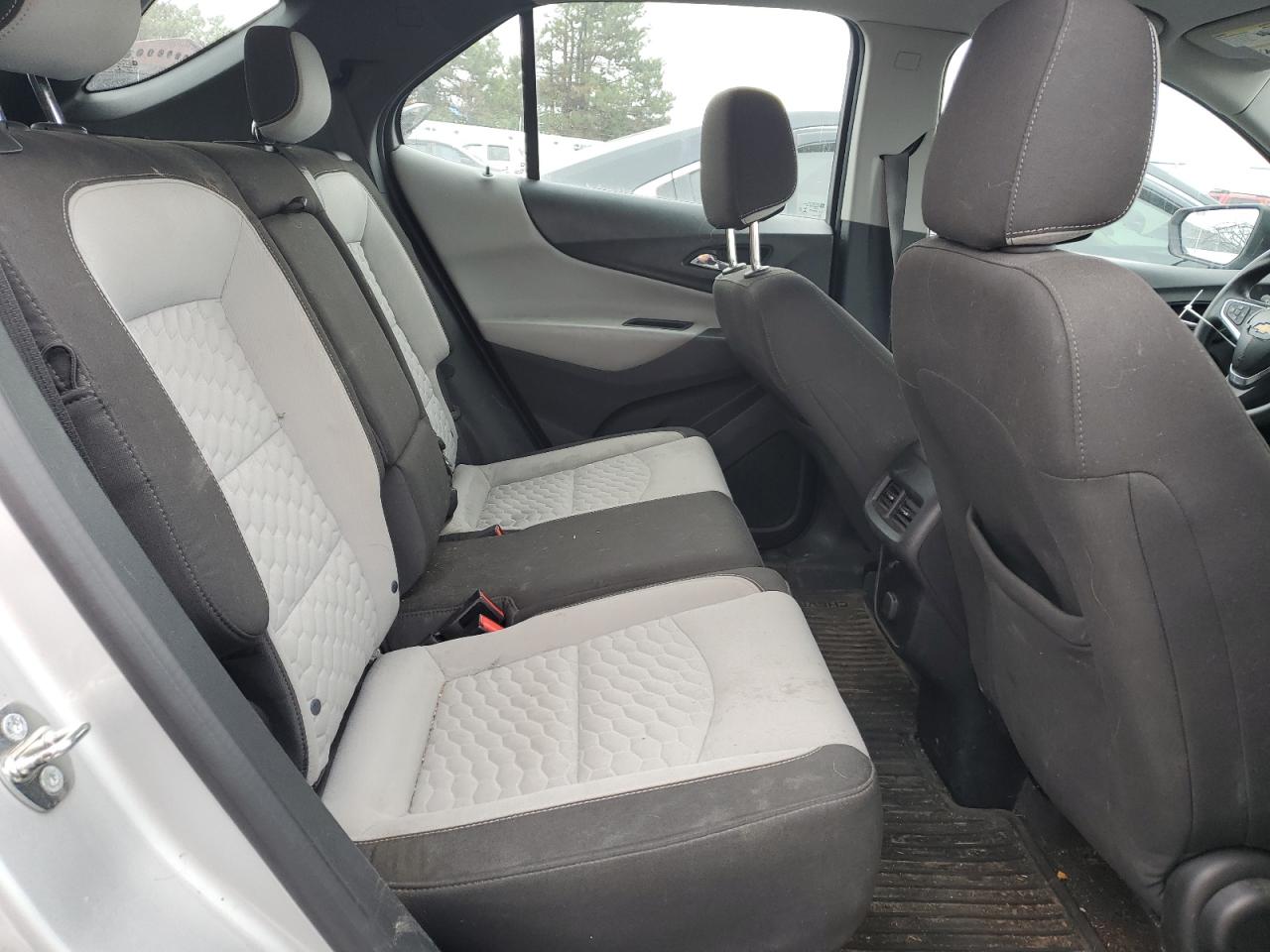 2018 Chevrolet Equinox - Image 11