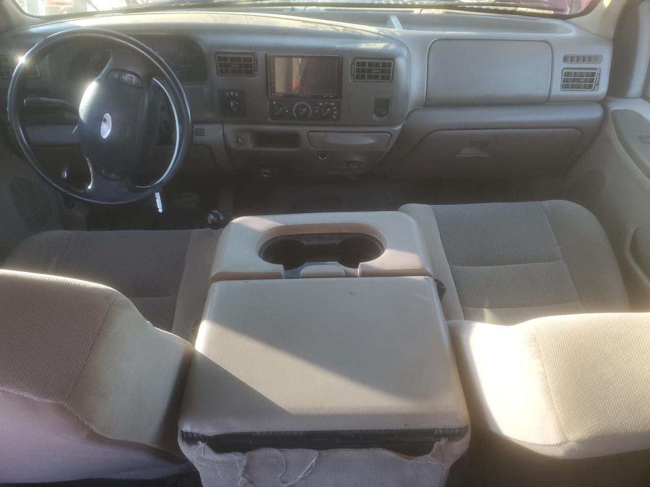 2003 Ford F350 - Image 8