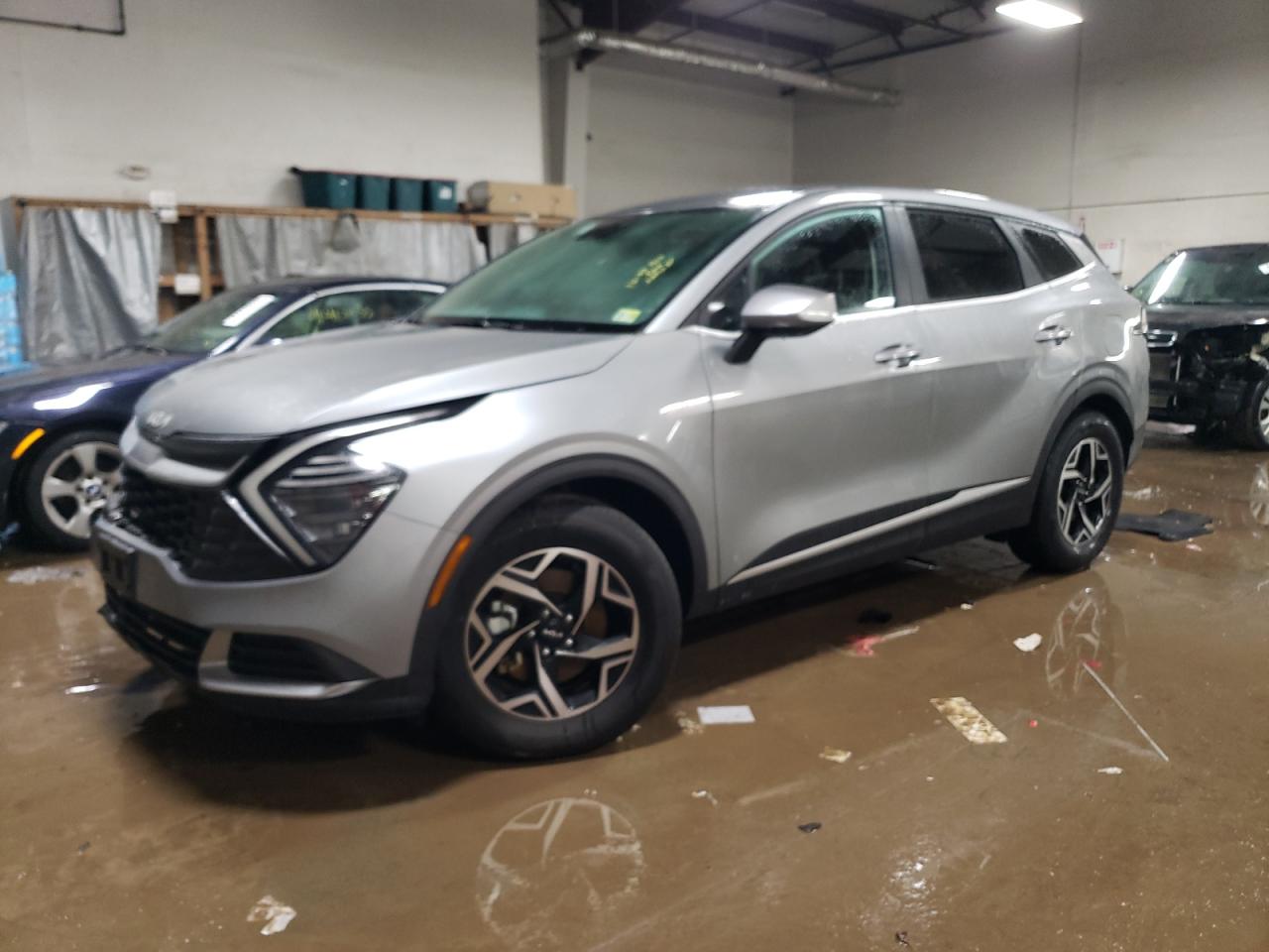 2024 Kia Sportage - Image 1