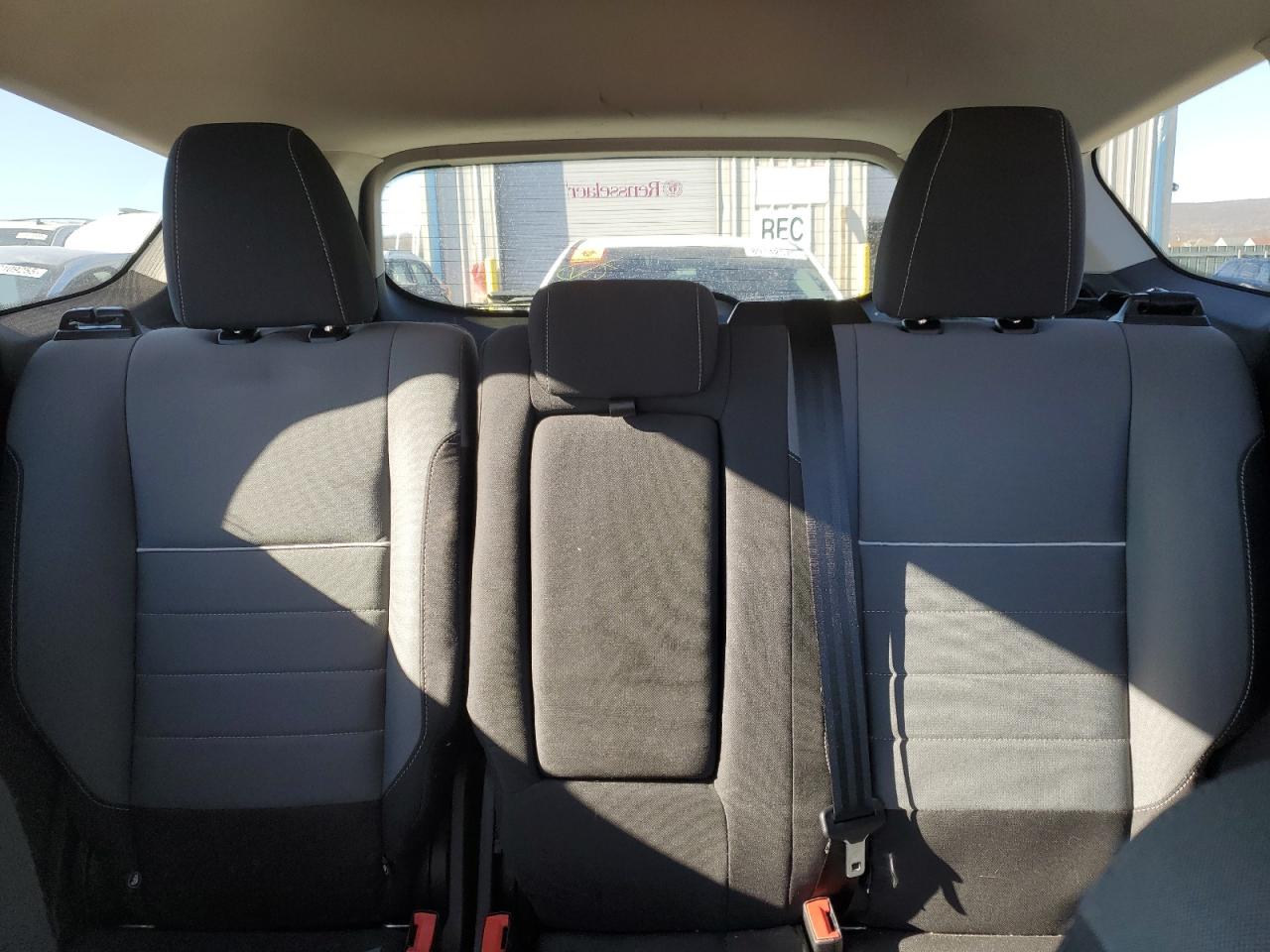 2015 Ford Escape - Image 10