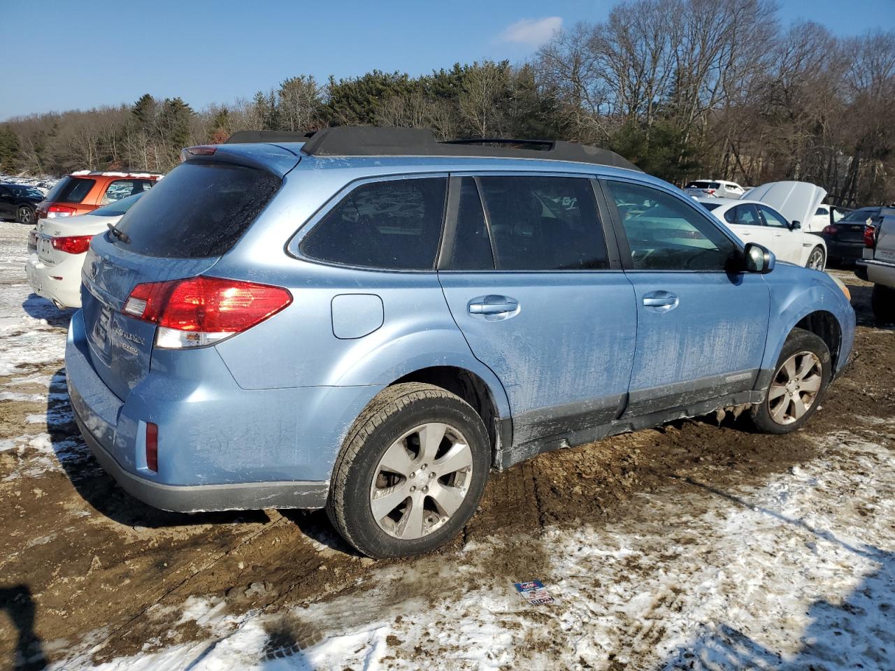 2011 Subaru Outback - Image 3