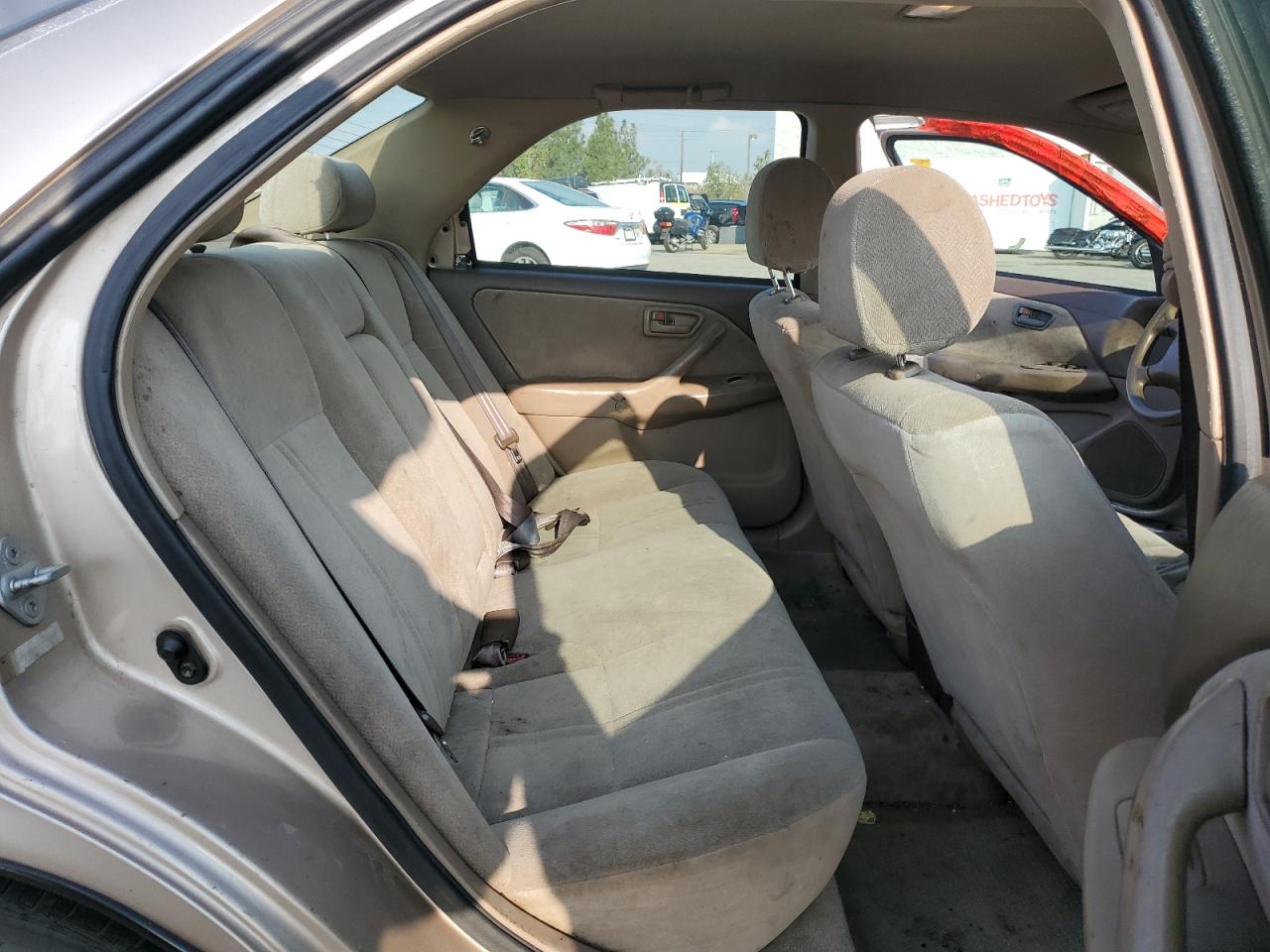 1999 Toyota Camry - Image 10