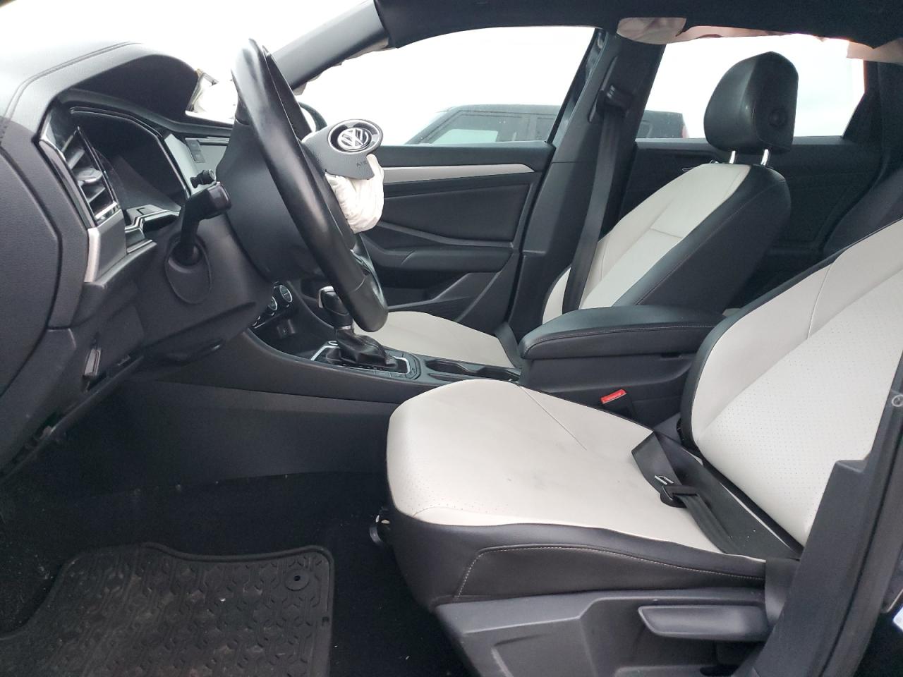 2019 Volkswagen Jetta - Image 7