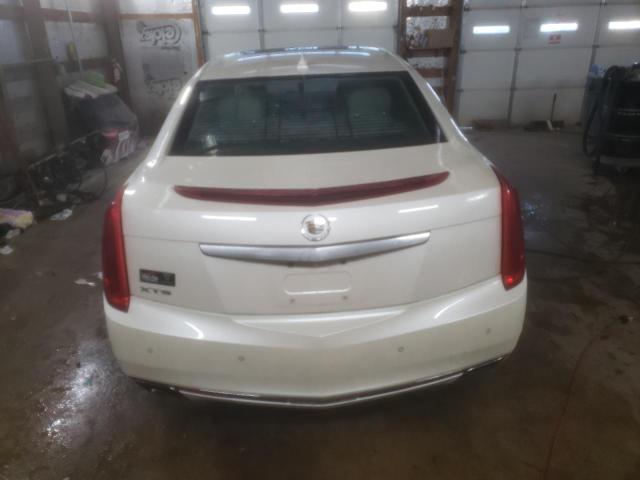  CADILLAC XTS 2013 Kremowy