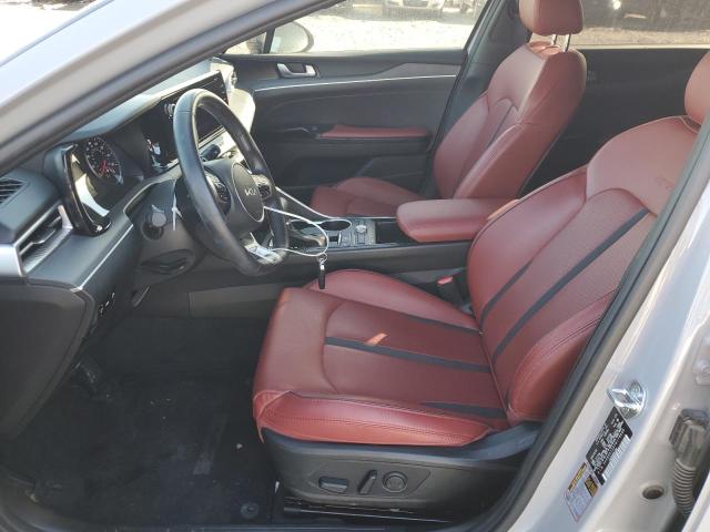  KIA K5 2023 Серый