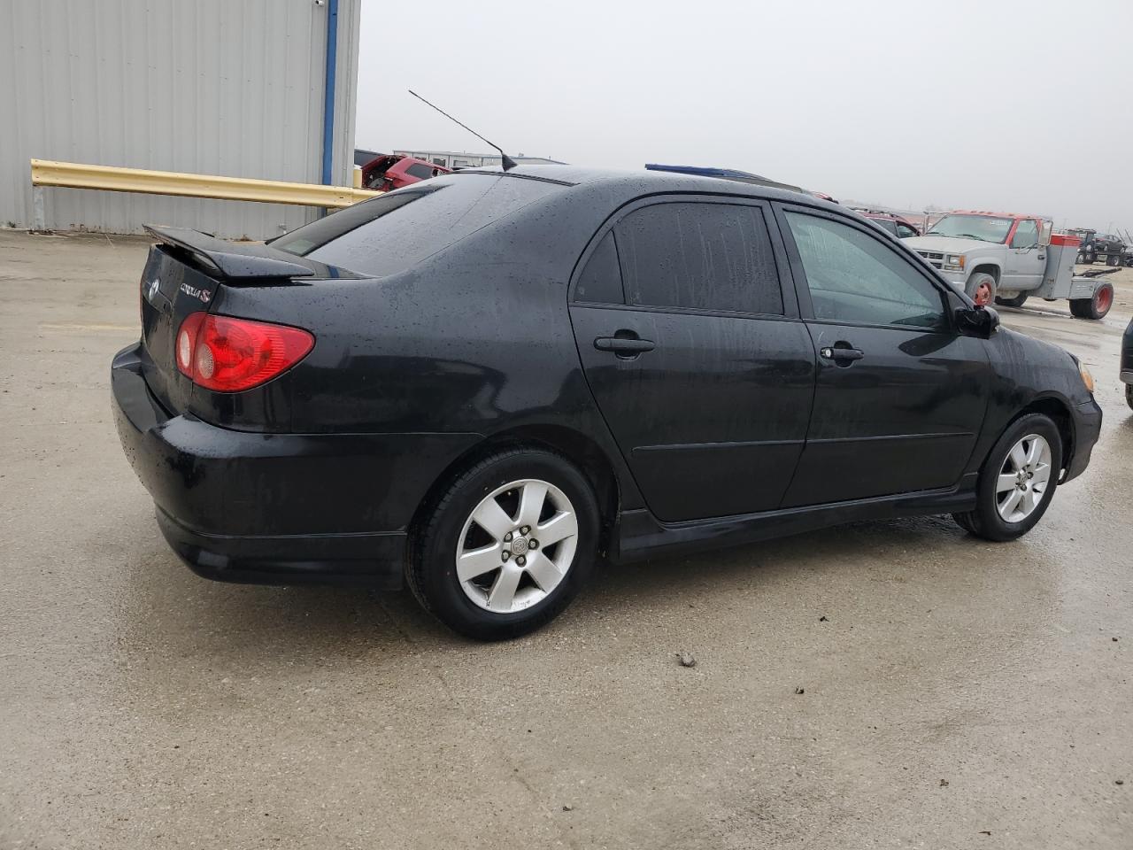 2005 Toyota Corolla - Image 3