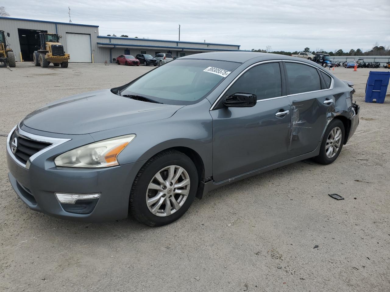 2015 Nissan Altima - Image 1