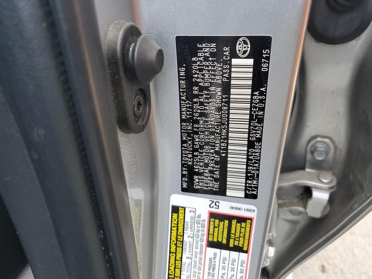 2018 Toyota Camry - Image 12