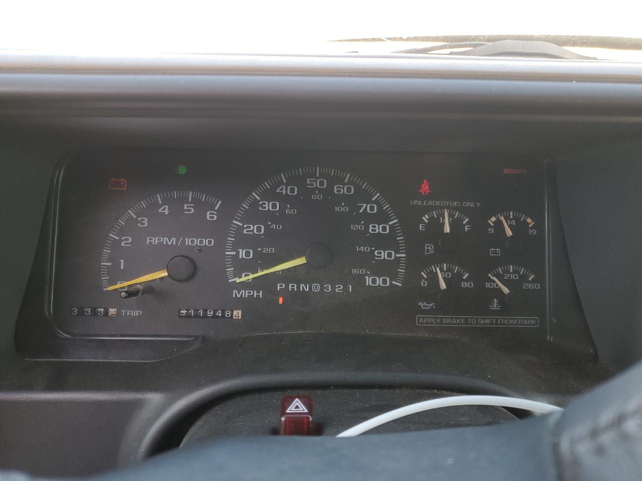 1999 GMC Yukon - Image 9
