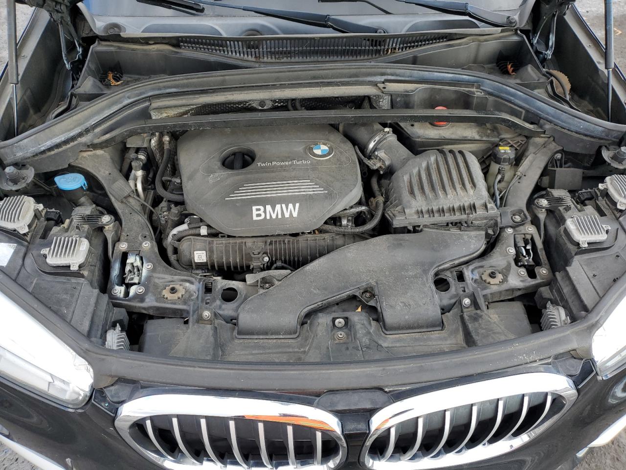 2016 BMW X1 - Image 12