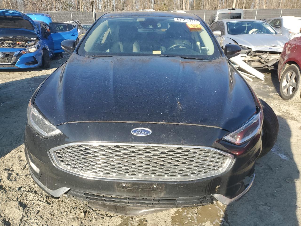 2020 Ford Fusion - Image 5