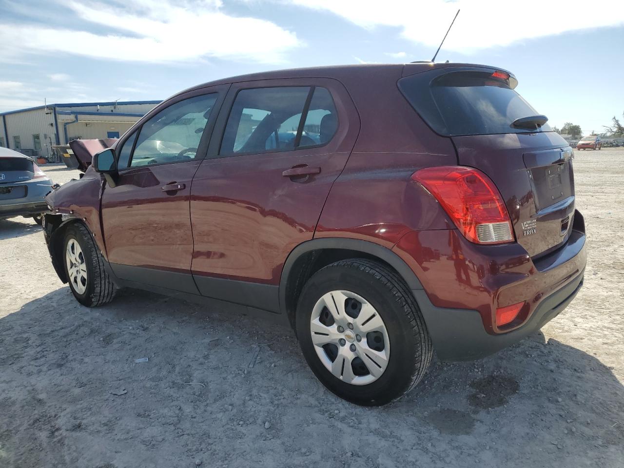 2017 Chevrolet Trax - Image 2