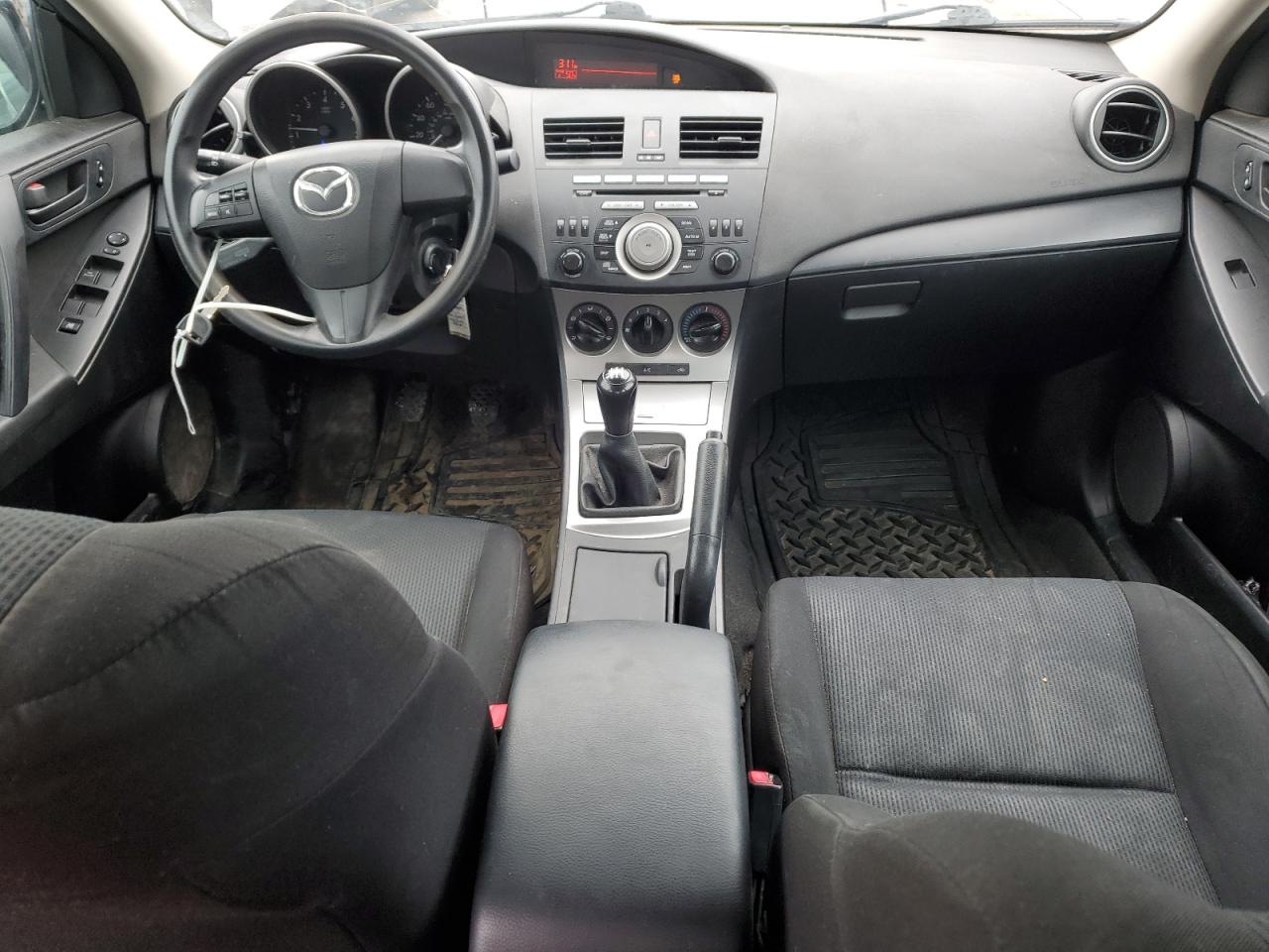 2011 Mazda 3 - Image 8