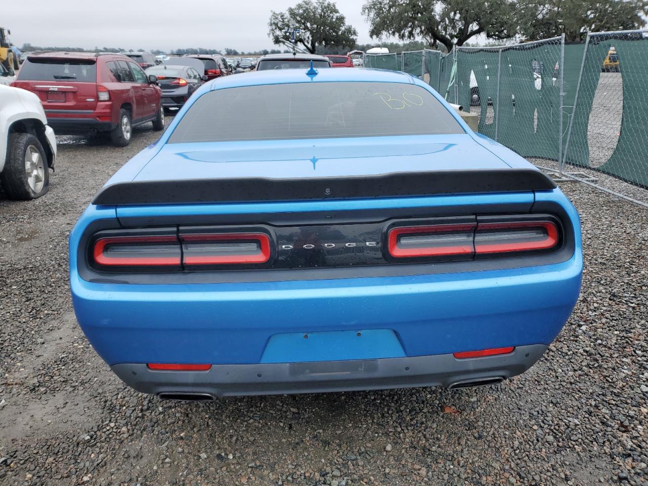 2016 Dodge Challenger - Image 6