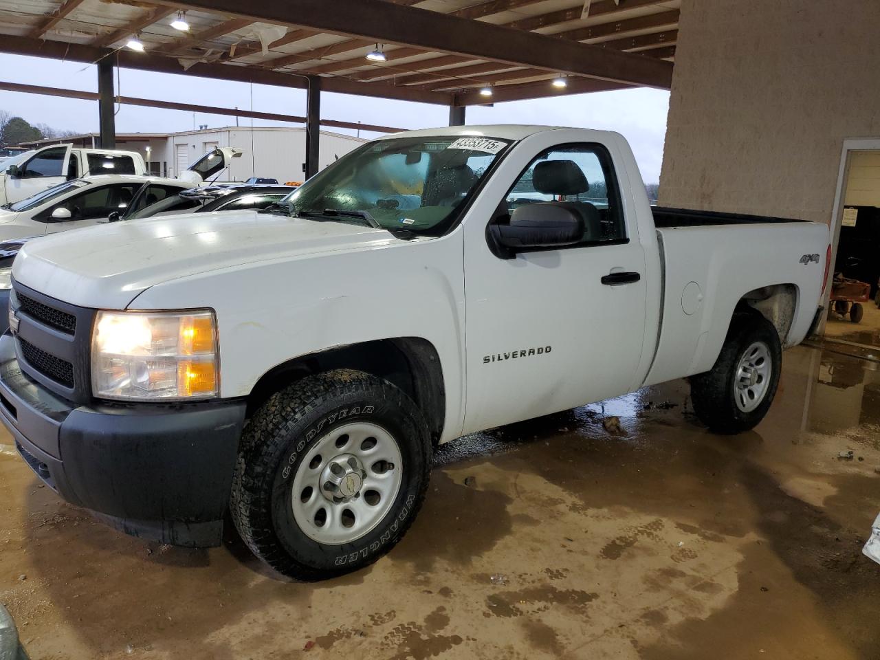 2011 Chevrolet Silverado - Image 1