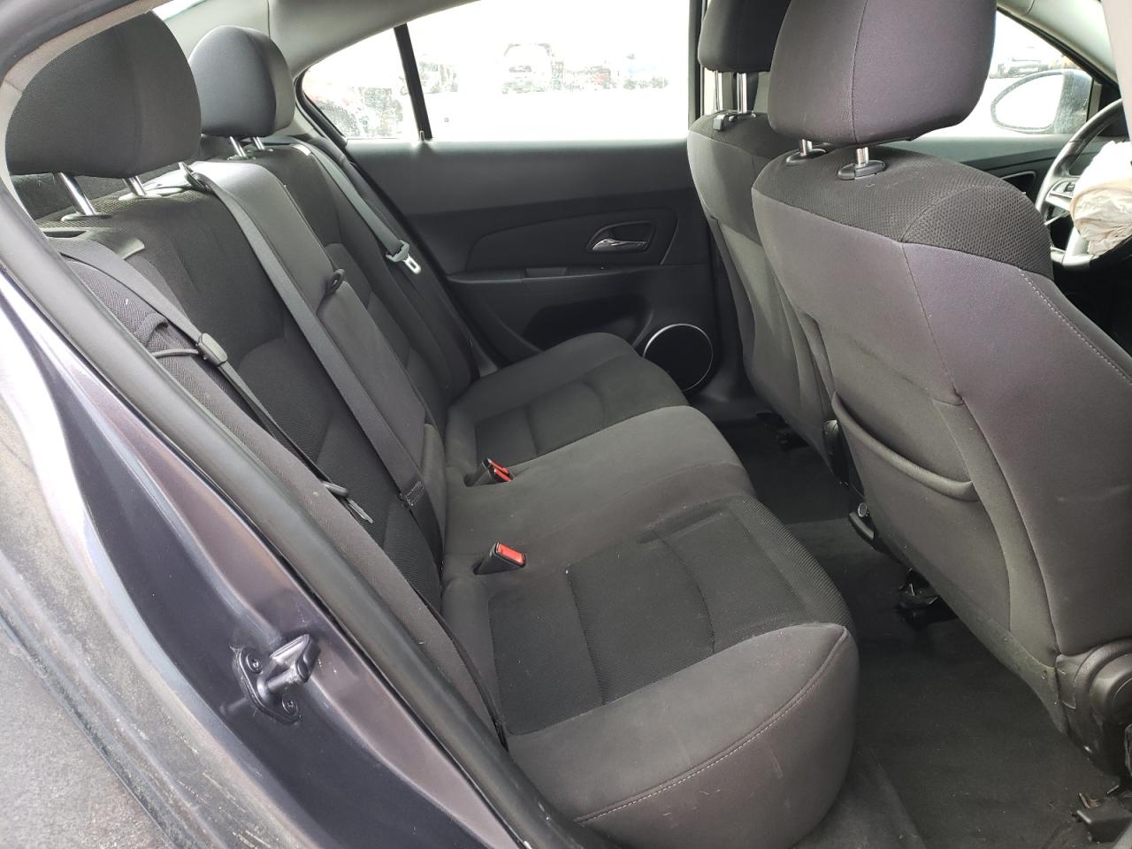 2014 Chevrolet Cruze - Image 11