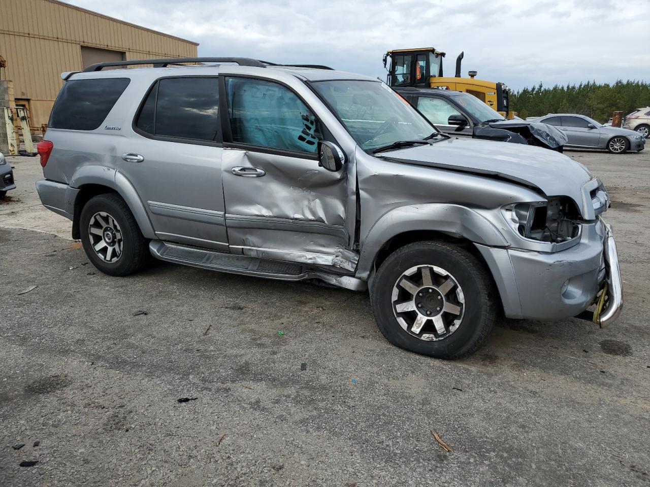 2007 Toyota Sequoia - Image 4