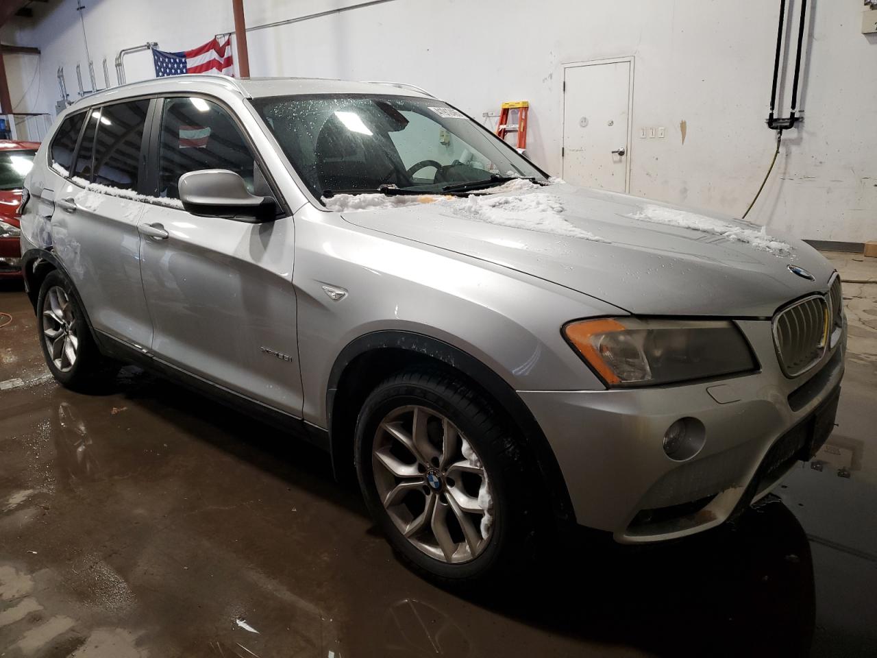 2011 BMW X3 - Image 4