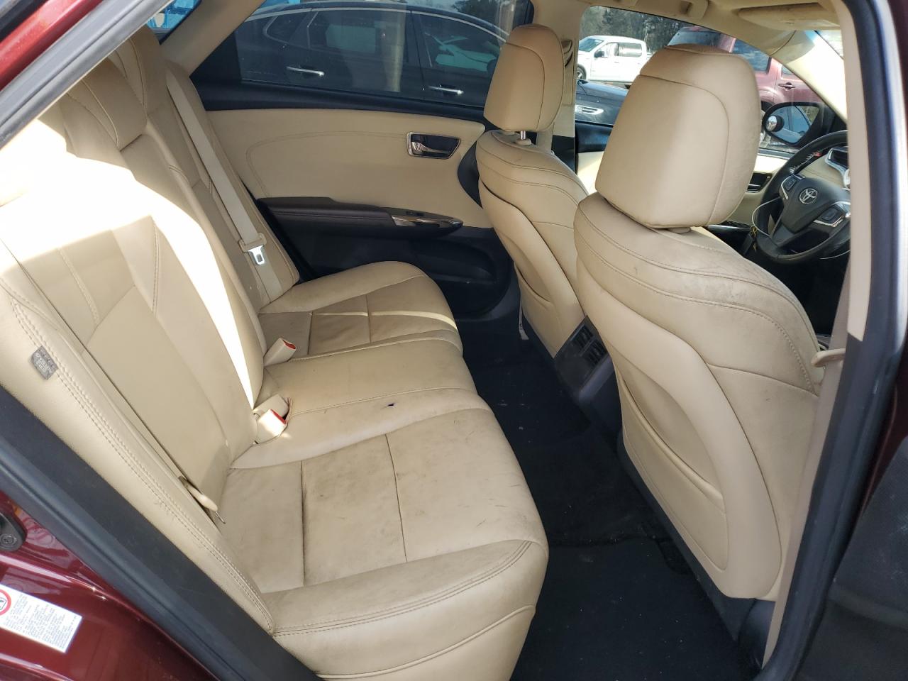 2014 Toyota Avalon - Image 11