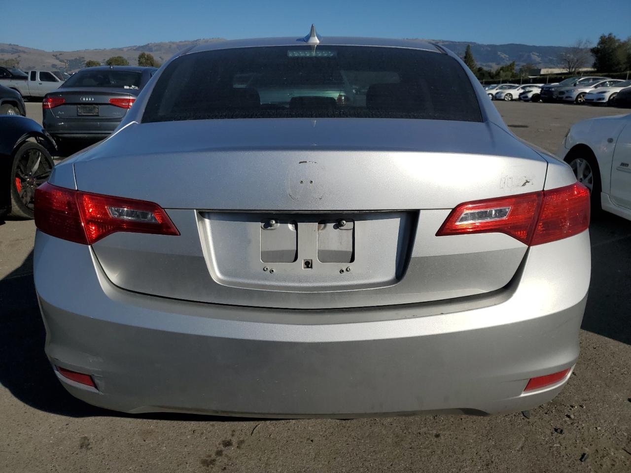 2013 Acura ILX - Image 6