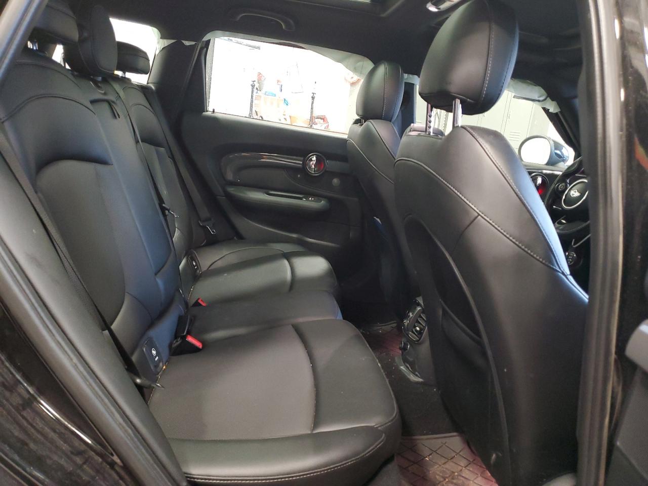 2017 MINI Cooper - Image 10
