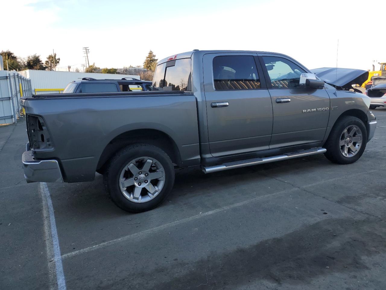 2011 Dodge RAM - Image 3