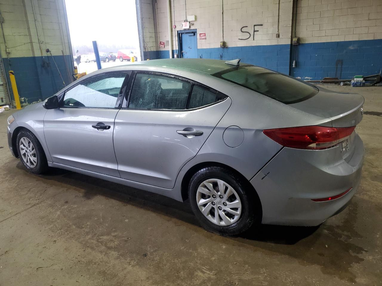 2017 Hyundai Elantra - Image 2
