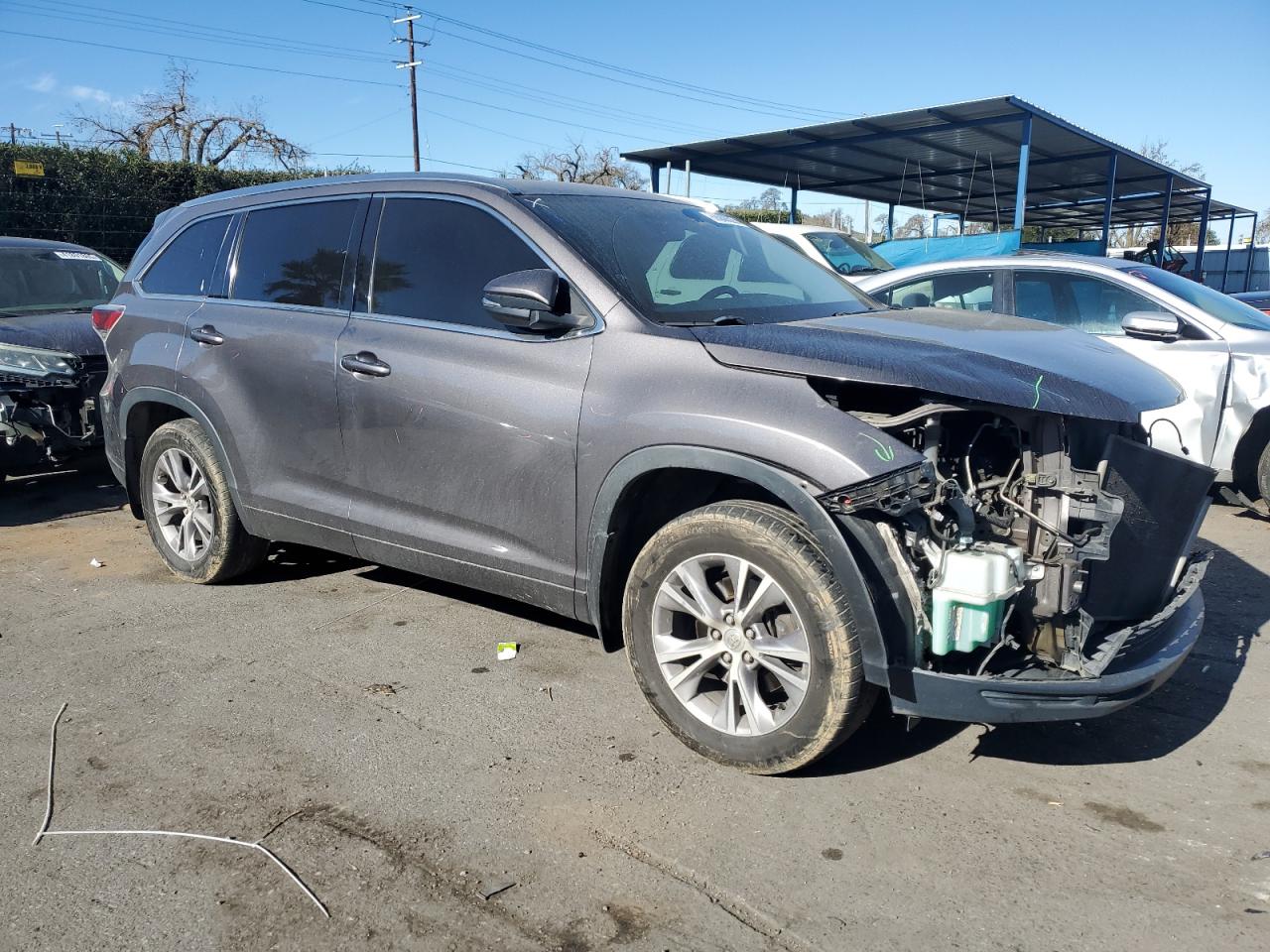 2015 Toyota Highlander - Image 4