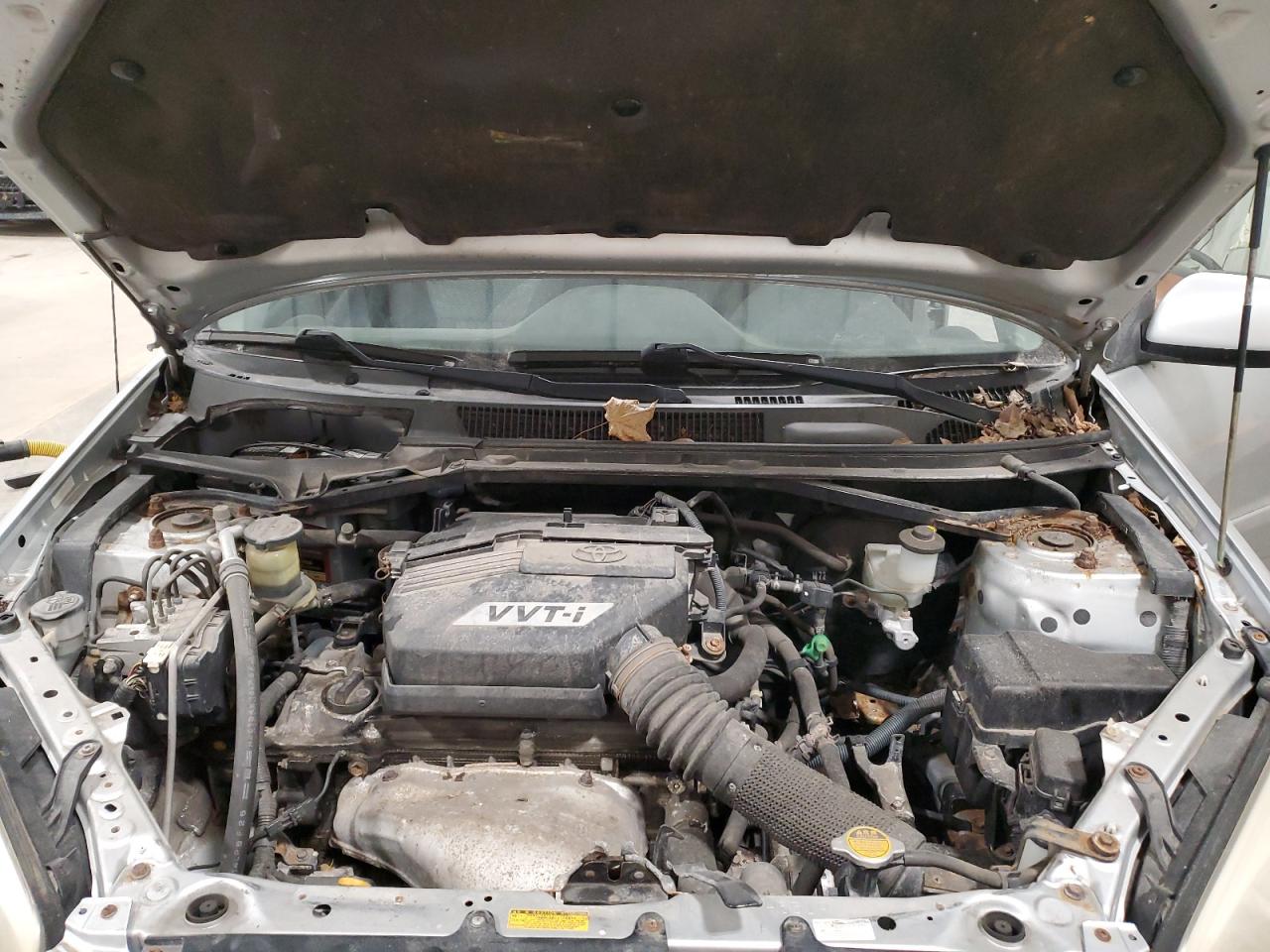 2004 Toyota RAV 4 - Image 12