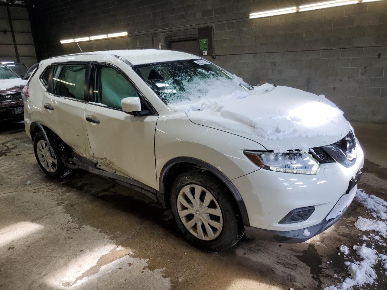 2016 Nissan Rogue - Image 4