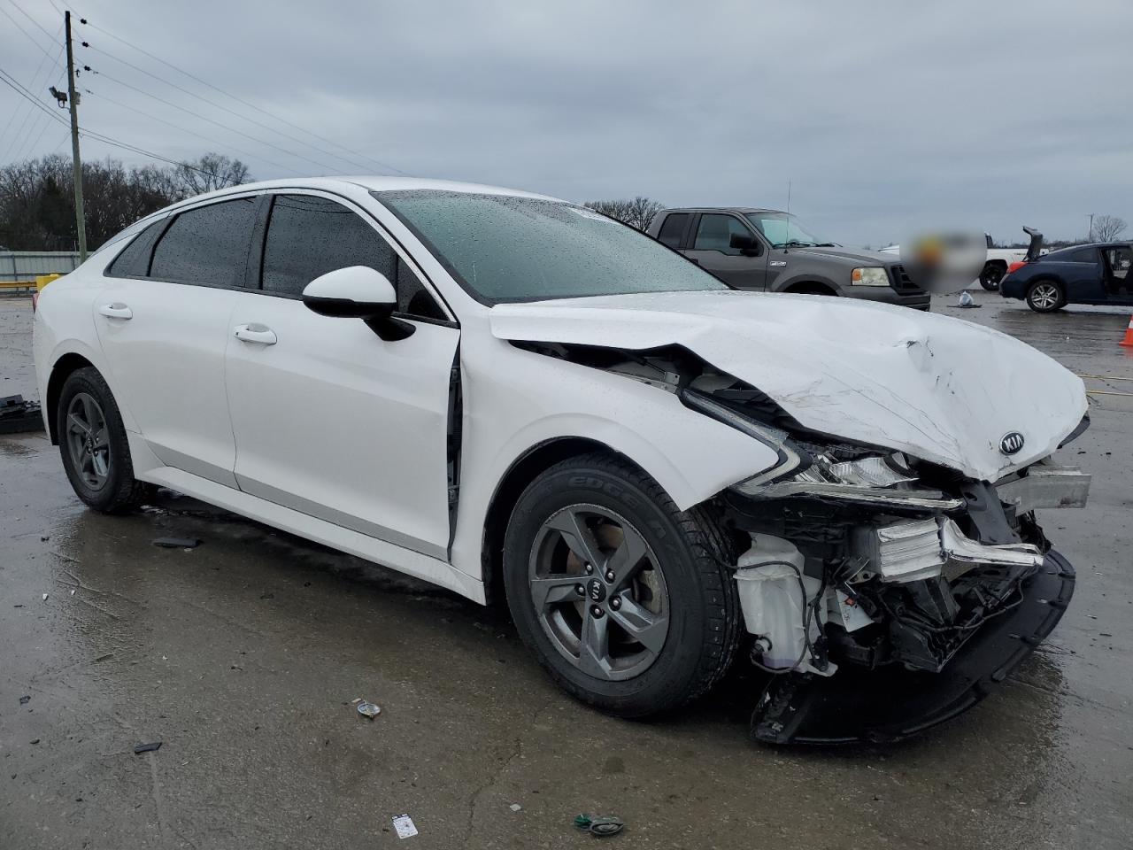 2021 Kia K5 - Image 4