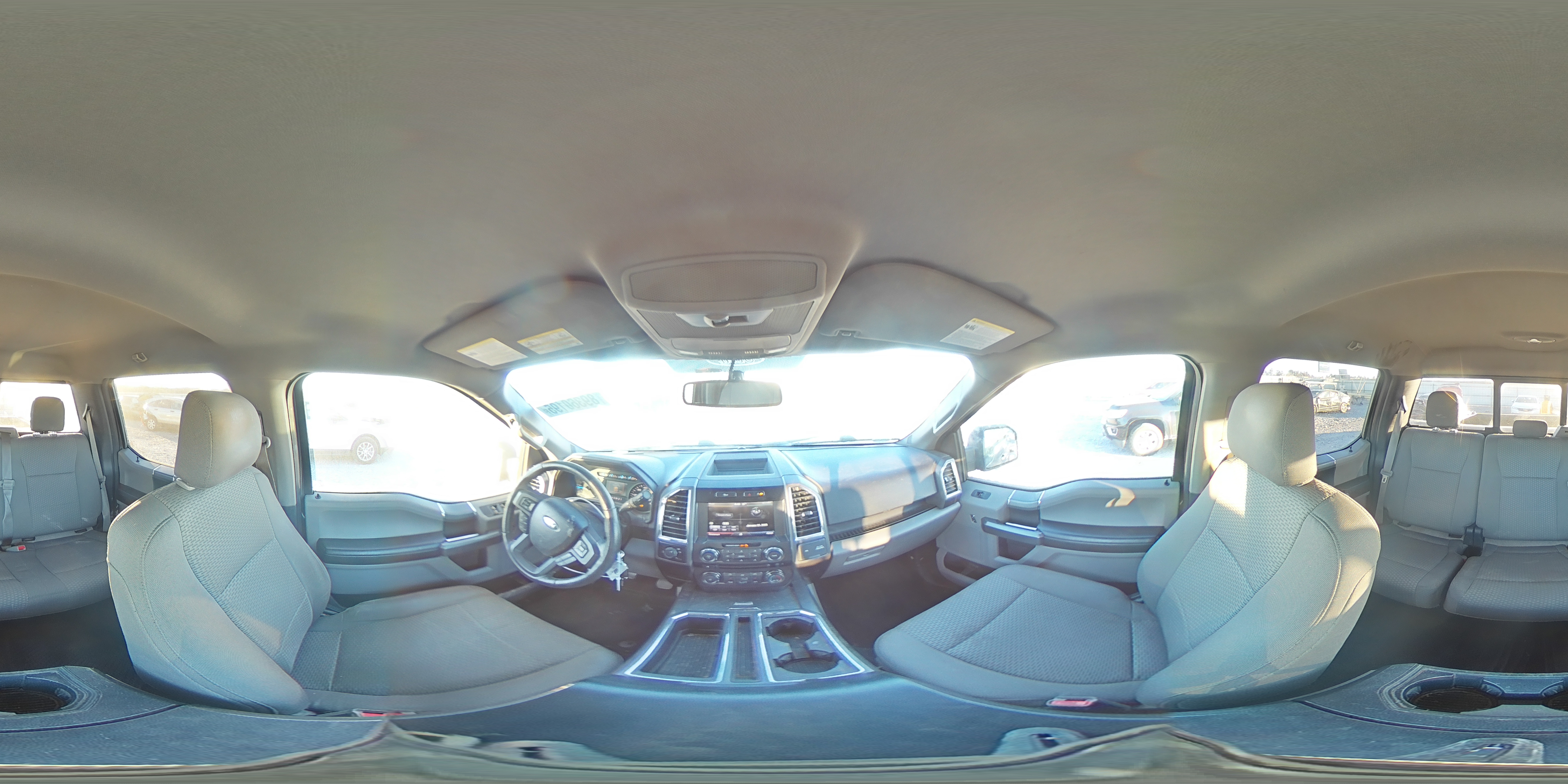 2015 Ford F-150 - Image 13